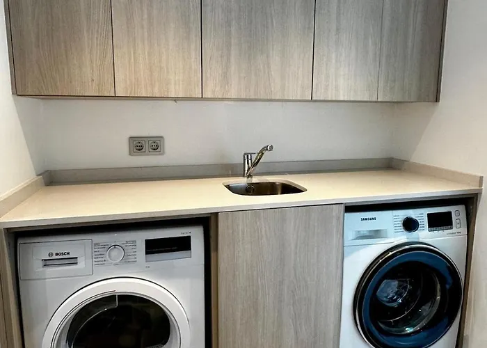 Villa Angelique, 5 Bdr With Heated Private Pool In Puerto Banus *