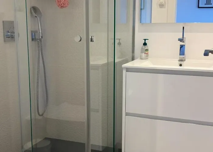 Angelique, 5 Bdr With Heated Private Pool In Puerto Banus * Marbella