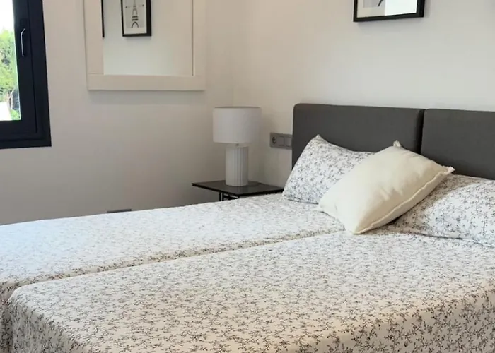 Angelique, 5 Bdr With Heated Private Pool In Puerto Banus Villa Marbella